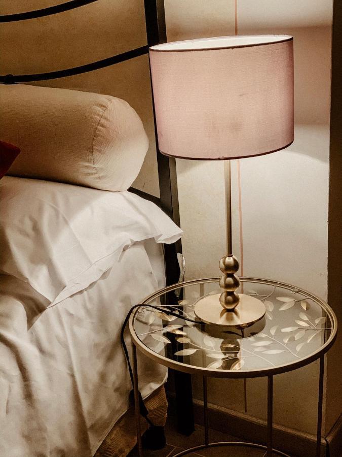 Sui Passi Di Francesco Hotel Valfabbrica ภายนอก รูปภาพ