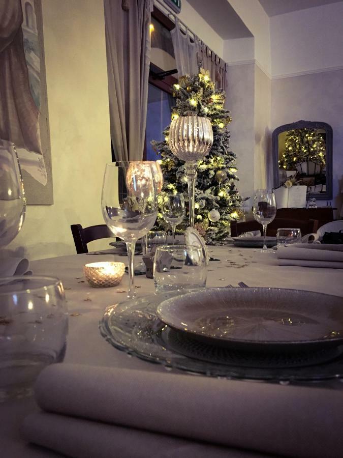 Sui Passi Di Francesco Hotel Valfabbrica ภายนอก รูปภาพ