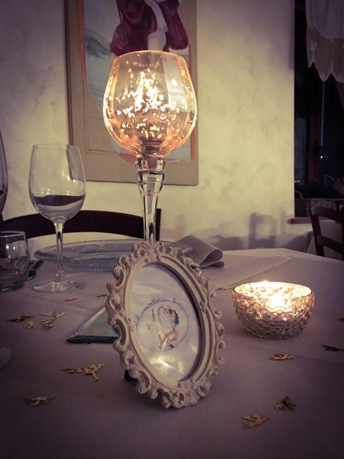Sui Passi Di Francesco Hotel Valfabbrica ภายนอก รูปภาพ