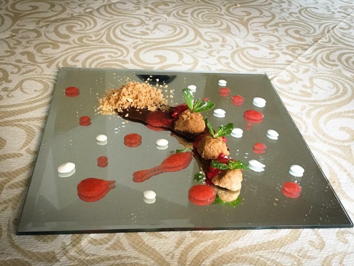 Sui Passi Di Francesco Hotel Valfabbrica ภายนอก รูปภาพ